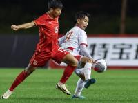 乐鱼体育全站-亚洲足球新星崛起！中国U16战平日本：用脸挡球的拼搏精神感动人心！